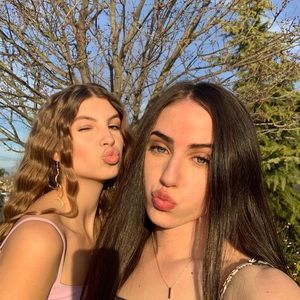 Meet your Posher, Caydence